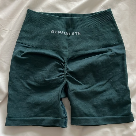 Alphalete Amplify - Picture 2 of 3